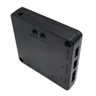 Form 1 Jahr Auto-Spritzgussform mit Oberflächen-Drahtzieh-Finish und Wasserkühlsystem